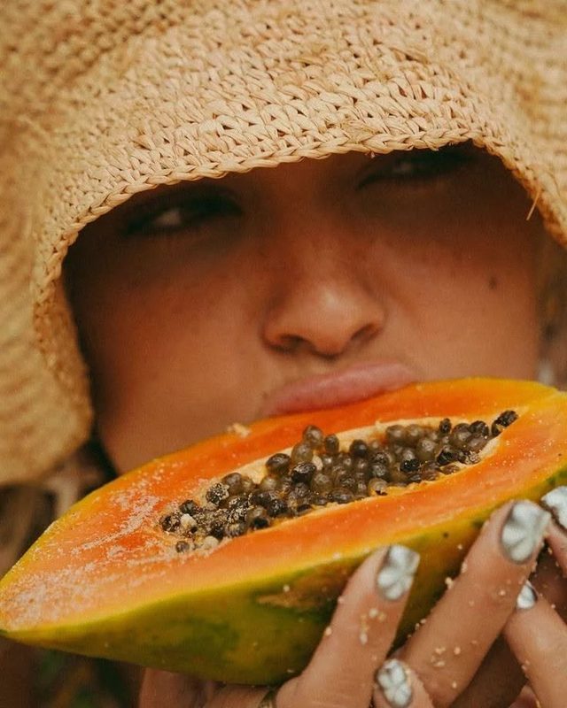 Papaya, a golden-orange carotenoid food